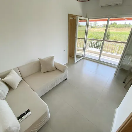 Kymo Seaside شقة *